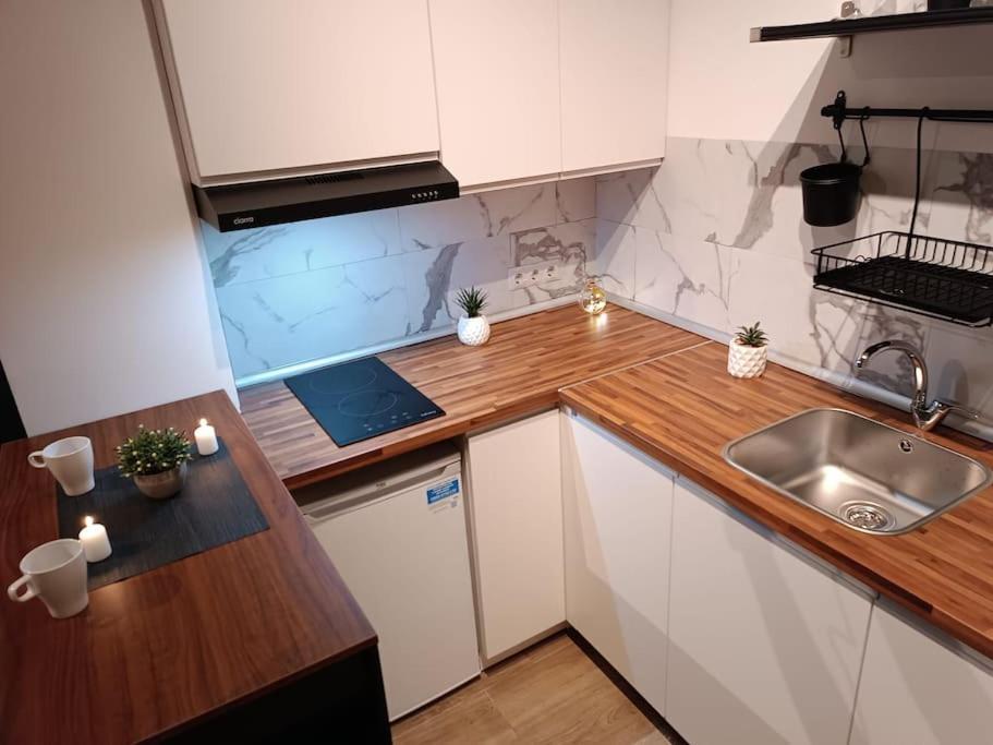 Studio20 Wifi Appartement *